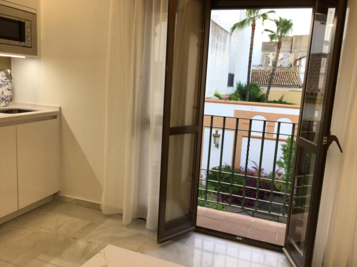 Apart Los Patios De Valladares Кордова Экстерьер фото